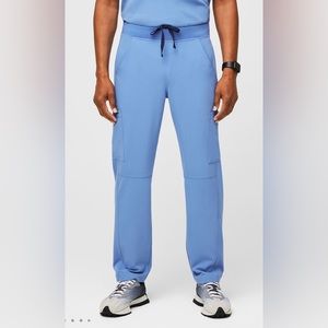 Figs Men’s Axim Cargo Scrub Pants Ceil Blue (Size M/S)